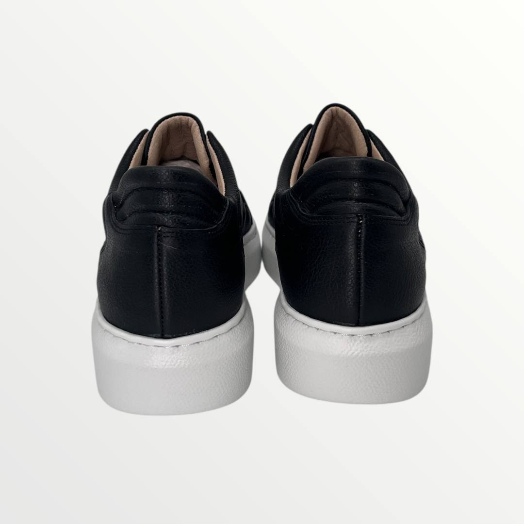 Lux by Dessi HANZA23-82 fekete+ ocelot köves sneaker - Image 3