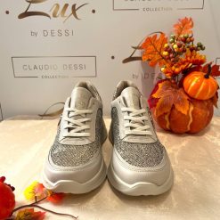Alternative view of Lux by Dessi HANZA 23-85 bézs + platina brokát sneaker