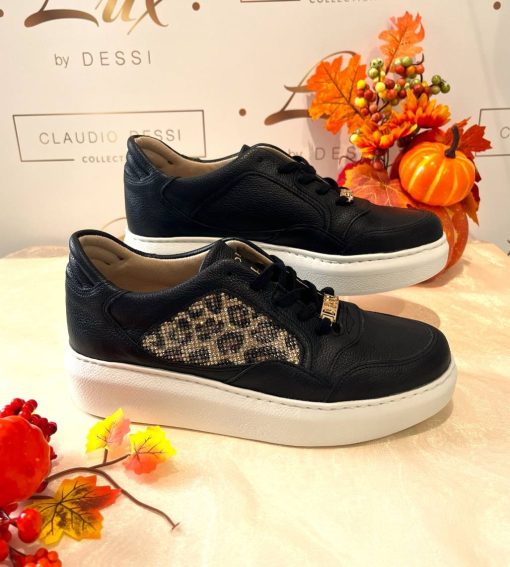 Lux by Dessi HANZA23-82 fekete+ ocelot köves sneaker - Image 4
